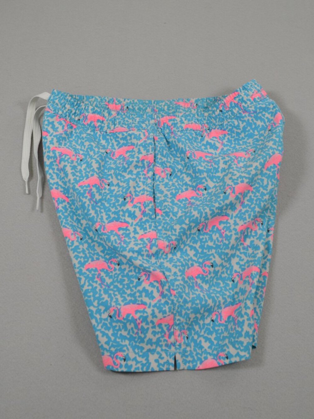 Chubbies Youth Medium Flamingo Swim Trunks Boys 10 12 Blue Pink Lined Beach Shor - Picture 15 of 15